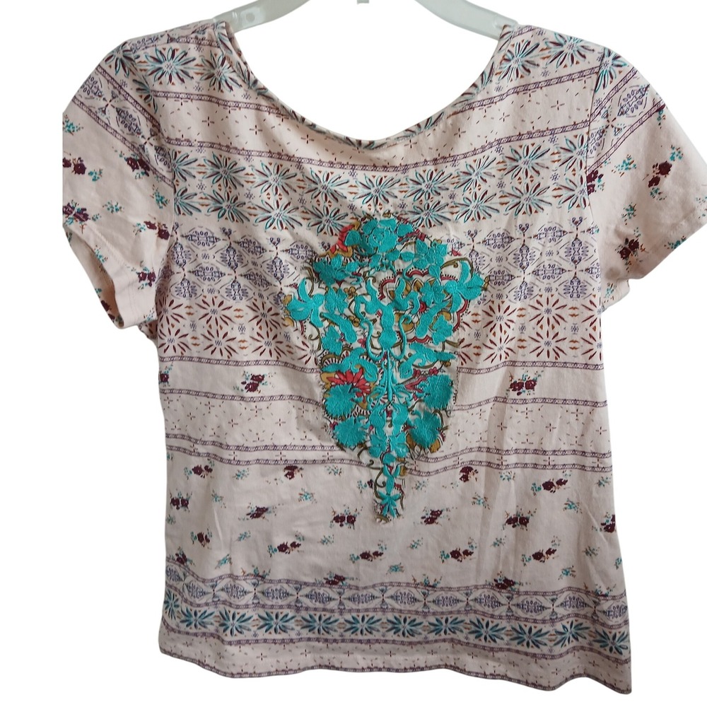 Sundance Boho Embroidered Keyhole Back Short Sleeve Top Size S